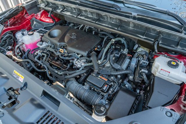 2022 Toyota Highlander Hybrid XLE / ONE TEXAS OWNER / LOADED / LUXURY | Austin, TX | Rocky Mountain Truck Stop Austin 2022 Toyota Highlander Hybrid XLE / ONE TEXAS OWNER / LOADED / LUXURY | Austin, TX | Rocky Mountain Truck Stop Austin