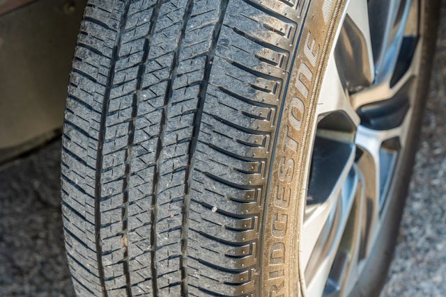 2022 Toyota Highlander Hybrid XLE / ONE TEXAS OWNER / LOADED / LUXURY | Austin, TX | Rocky Mountain Truck Stop Austin