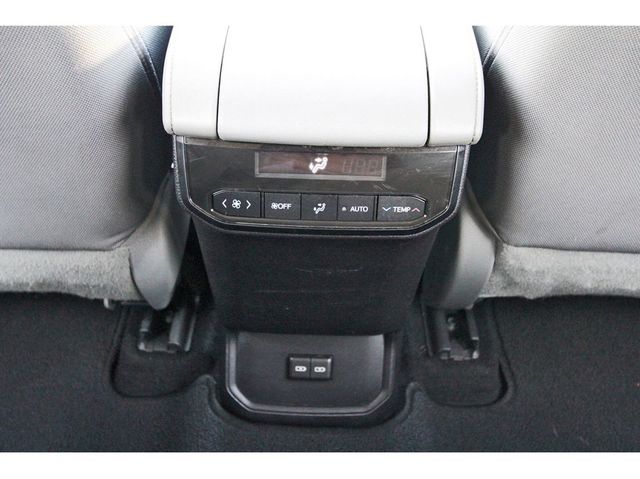 2022 Toyota Highlander L