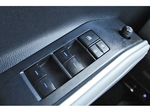 2022 Toyota Highlander L