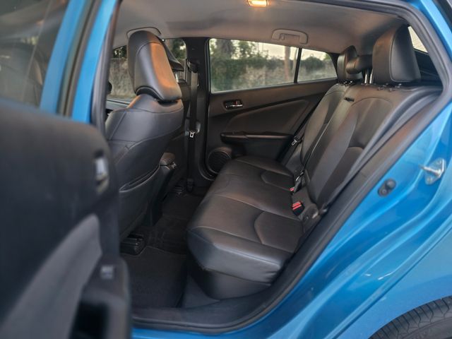 2022 Toyota Prius LE | Reseda, CA | Angeles Auto Alliance