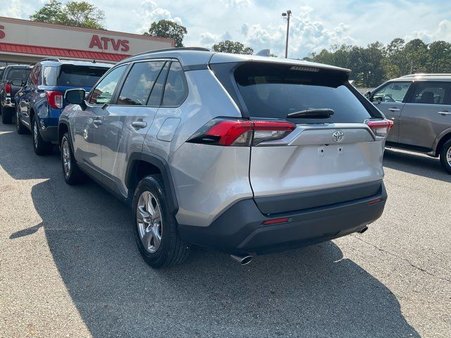 2022 Toyota RAV4 XLE 2022 Toyota RAV4 XLE