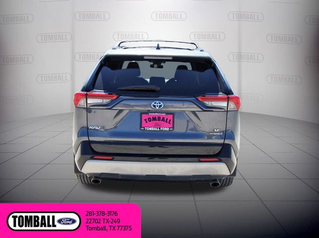 2022 Toyota RAV4 Hybrid SE