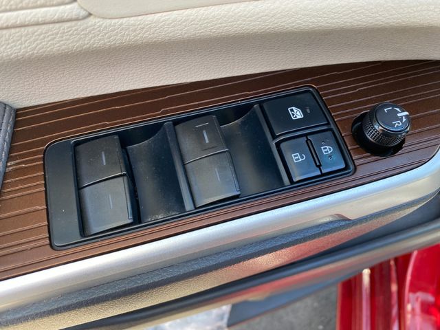 2022 Toyota SIENNA HYBRID LE 8-PASSENGER 3 MONTH/3,000 MILE NATIONAL POWERTRAIN WARRANTY