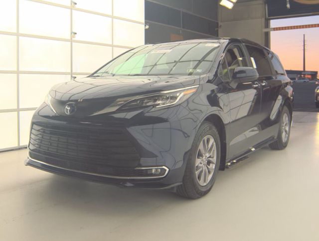 2022 Toyota Sienna XLE 7-Passenger | LINDON, UT | Asay Auto Sales