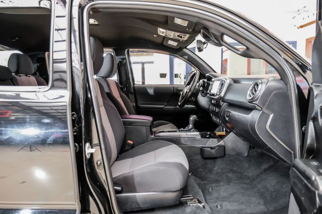 2022 Toyota Tacoma TRD Off-Road