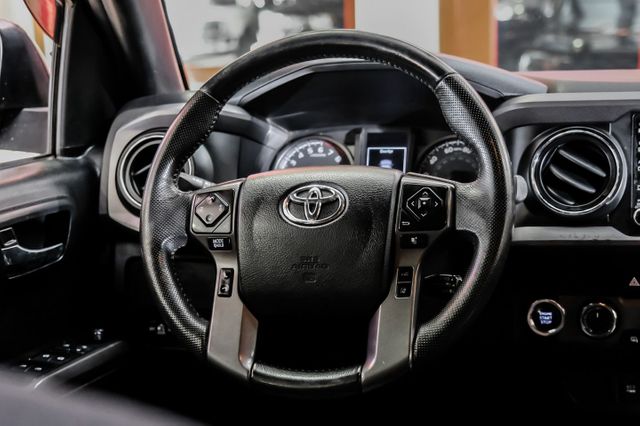 2022 Toyota Tacoma TRD Off-Road | Addison, TX | Mr Car Guys