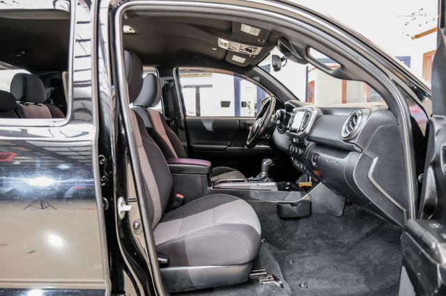 2022 Toyota Tacoma TRD Off-Road | Addison, TX | Mr Car Guys 2022 Toyota Tacoma TRD Off-Road | Addison, TX | Mr Car Guys