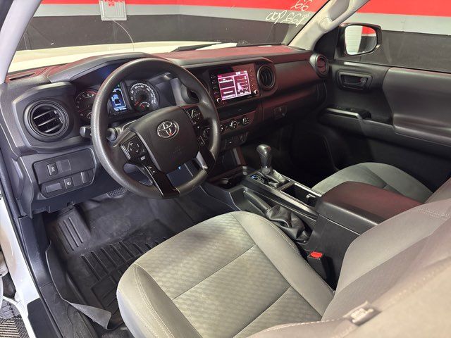 2022 Toyota Tacoma SR5 4x4