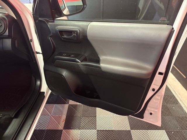 2022 Toyota Tacoma SR5 4x4 - Ledet's Auto Sales Gonzales, Louisiana 70737 2022 Toyota Tacoma SR5 4x4 - Ledet's Auto Sales Gonzales, Louisiana 70737