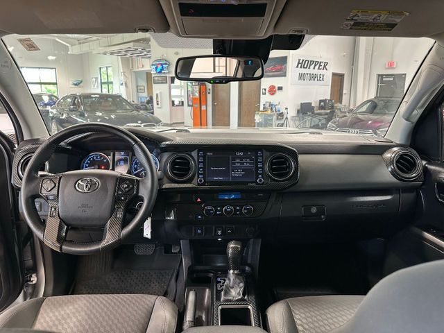 2022 Toyota Tacoma  V6