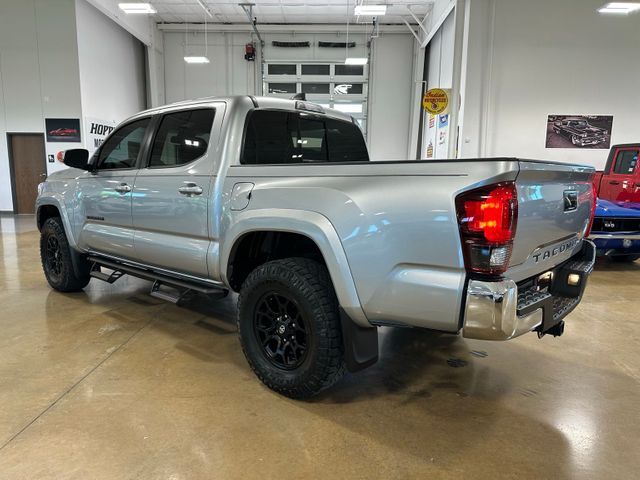 2022 Toyota Tacoma  V6