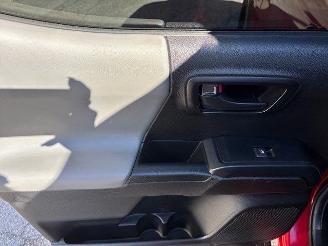 2022 Toyota Tacoma SR | San Antonio, TX | Clear Choice Automotive South 2022 Toyota Tacoma SR | San Antonio, TX | Clear Choice Automotive South