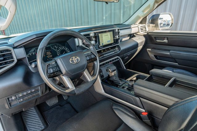 2022 Toyota Tundra SR5 CREWMAX 4X4 W/ UPGRADES/LOADED / CLEAN CARFAX | Austin, TX | Rocky Mountain Truck Stop Austin 2022 Toyota Tundra SR5 CREWMAX 4X4 W/ UPGRADES/LOADED / CLEAN CARFAX | Austin, TX | Rocky Mountain Truck Stop Austin