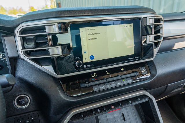 2022 Toyota Tundra SR5 CREWMAX 4X4 W/ UPGRADES/LOADED / CLEAN CARFAX | Dallas, TX | Rocky Mountain Truck Stop Dallas 2022 Toyota Tundra SR5 CREWMAX 4X4 W/ UPGRADES/LOADED / CLEAN CARFAX | Dallas, TX | Rocky Mountain Truck Stop Dallas