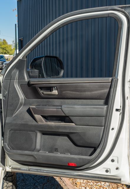 2022 Toyota Tundra SR5 CREWMAX 4X4 W/ UPGRADES/LOADED / CLEAN CARFAX | Austin, TX | Rocky Mountain Truck Stop Austin 2022 Toyota Tundra SR5 CREWMAX 4X4 W/ UPGRADES/LOADED / CLEAN CARFAX | Austin, TX | Rocky Mountain Truck Stop Austin