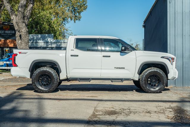 2022 Toyota Tundra SR5 CREWMAX 4X4 W/ UPGRADES/LOADED / CLEAN CARFAX | Austin, TX | Rocky Mountain Truck Stop Austin 2022 Toyota Tundra SR5 CREWMAX 4X4 W/ UPGRADES/LOADED / CLEAN CARFAX | Austin, TX | Rocky Mountain Truck Stop Austin