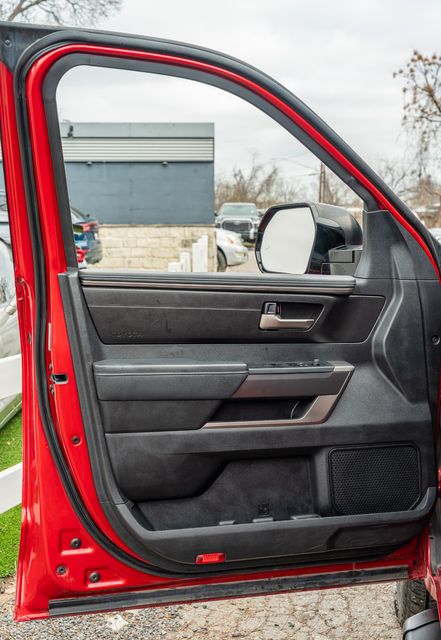 2022 Toyota Tundra SR5 CREWMAX 4X4 / LOW MILES / CLEAN CARFAX | Austin, TX | Rocky Mountain Truck Stop Austin 2022 Toyota Tundra SR5 CREWMAX 4X4 / LOW MILES / CLEAN CARFAX | Austin, TX | Rocky Mountain Truck Stop Austin