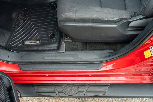 2022 Toyota Tundra SR5 CREWMAX 4X4 / LOW MILES / CLEAN CARFAX | Austin, TX | Rocky Mountain Truck Stop Austin 2022 Toyota Tundra SR5 CREWMAX 4X4 / LOW MILES / CLEAN CARFAX | Austin, TX | Rocky Mountain Truck Stop Austin