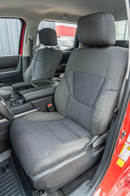 2022 Toyota Tundra SR5 CREWMAX 4X4 / LOW MILES / CLEAN CARFAX | Austin, TX | Rocky Mountain Truck Stop Austin 2022 Toyota Tundra SR5 CREWMAX 4X4 / LOW MILES / CLEAN CARFAX | Austin, TX | Rocky Mountain Truck Stop Austin