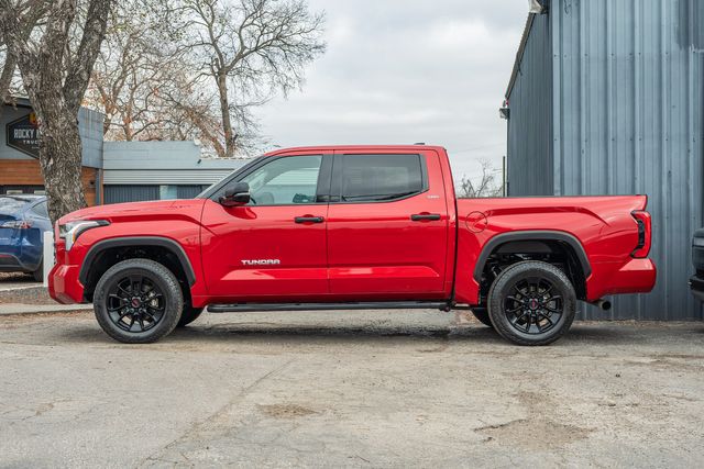 2022 Toyota Tundra SR5 CREWMAX 4X4 / LOW MILES / CLEAN CARFAX | Austin, TX | Rocky Mountain Truck Stop Austin 2022 Toyota Tundra SR5 CREWMAX 4X4 / LOW MILES / CLEAN CARFAX | Austin, TX | Rocky Mountain Truck Stop Austin