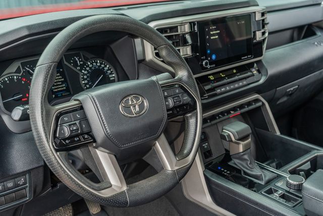 2022 Toyota Tundra SR5 CREWMAX 4X4 / LOW MILES / CLEAN CARFAX | Austin, TX | Rocky Mountain Truck Stop Austin 2022 Toyota Tundra SR5 CREWMAX 4X4 / LOW MILES / CLEAN CARFAX | Austin, TX | Rocky Mountain Truck Stop Austin