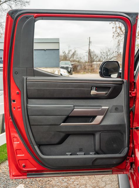 2022 Toyota Tundra SR5 CREWMAX 4X4 / LOW MILES / CLEAN CARFAX | Austin, TX | Rocky Mountain Truck Stop Austin 2022 Toyota Tundra SR5 CREWMAX 4X4 / LOW MILES / CLEAN CARFAX | Austin, TX | Rocky Mountain Truck Stop Austin