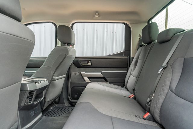 2022 Toyota Tundra SR5 CREWMAX 4X4 / LOW MILES / CLEAN CARFAX | Austin, TX | Rocky Mountain Truck Stop Austin 2022 Toyota Tundra SR5 CREWMAX 4X4 / LOW MILES / CLEAN CARFAX | Austin, TX | Rocky Mountain Truck Stop Austin