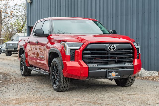 2022 Toyota Tundra SR5 CREWMAX 4X4 / LOW MILES / CLEAN CARFAX | Austin, TX | Rocky Mountain Truck Stop Austin 2022 Toyota Tundra SR5 CREWMAX 4X4 / LOW MILES / CLEAN CARFAX | Austin, TX | Rocky Mountain Truck Stop Austin