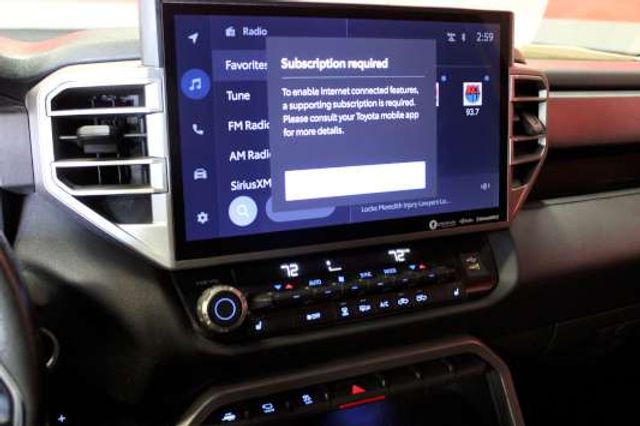 2022 Toyota Tundra SR5 - Ledet's Auto Sales Gonzales, Louisiana 70737 2022 Toyota Tundra SR5 - Ledet's Auto Sales Gonzales, Louisiana 70737