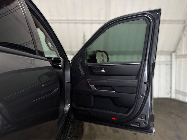 2022 Toyota TUNDRA CREWMAX SR5 | Houston, TX | Texas Star Motors 2022 Toyota TUNDRA CREWMAX SR5 | Houston, TX | Texas Star Motors