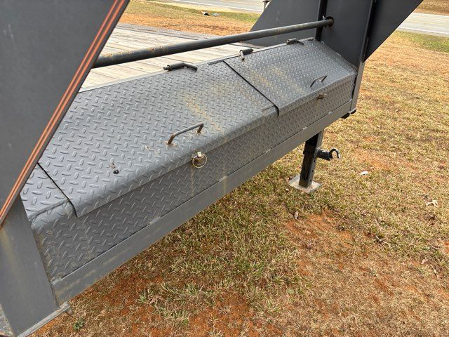 2022 Other gooseneck trailer tiger