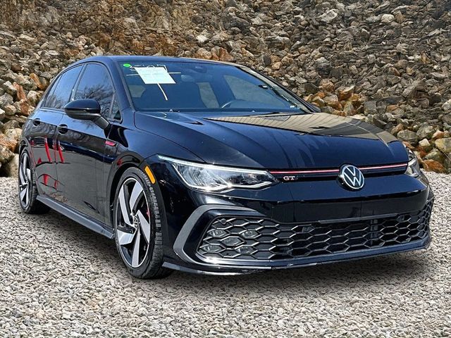 2022 Volkswagen Golf GTI S