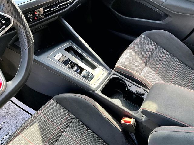 2022 Volkswagen Golf GTI S