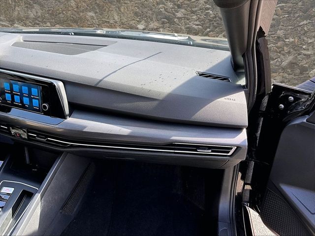 2022 Volkswagen Golf GTI S