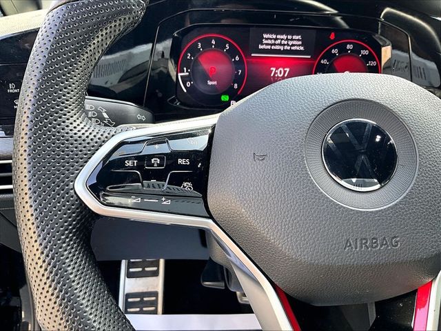 2022 Volkswagen Golf GTI S