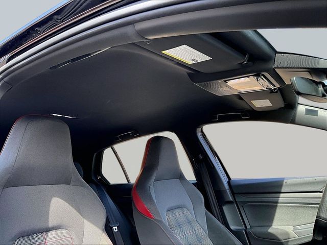 2022 Volkswagen Golf GTI S