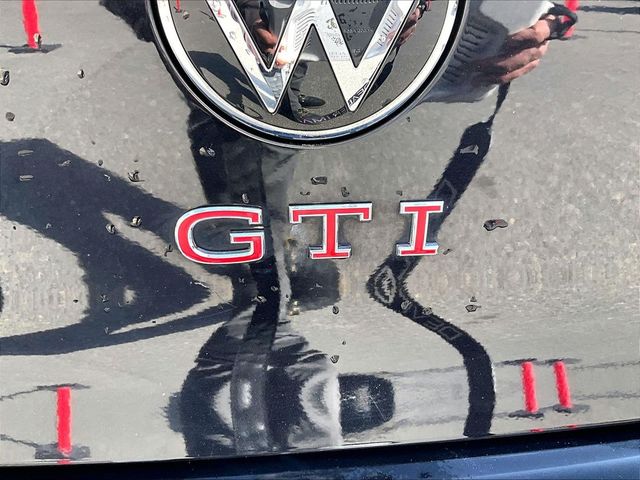 2022 Volkswagen Golf GTI S