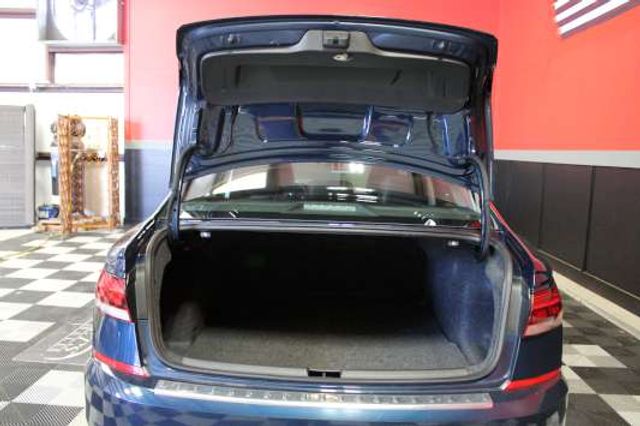 2022 Volkswagen Passat SE - Ledet's Auto Sales Gonzales, Louisiana 70737 2022 Volkswagen Passat SE - Ledet's Auto Sales Gonzales, Louisiana 70737