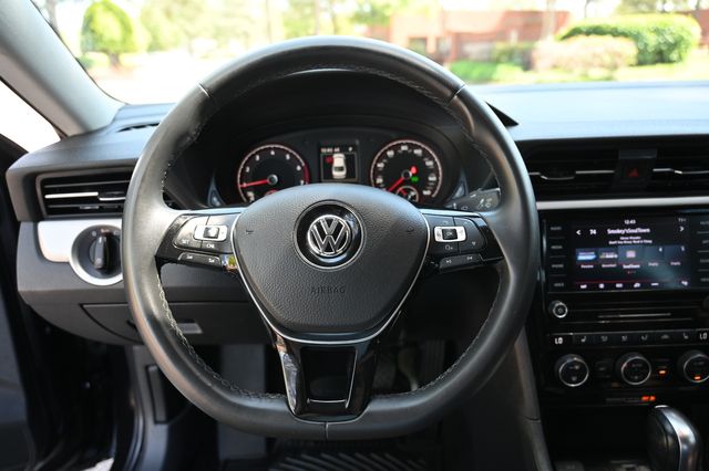 2022 Volkswagen Passat SE