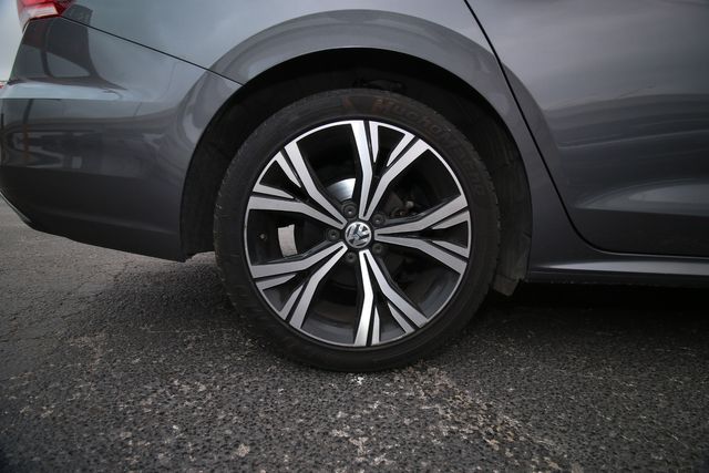 2022 Volkswagen Passat SE | San Antonio, TX | R&amp;L Certified Auto Group