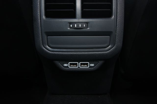 2022 Volkswagen Passat SE | San Antonio, TX | R&amp;L Certified Auto Group