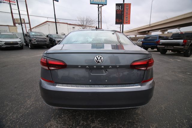 2022 Volkswagen Passat SE | San Antonio, TX | R&amp;L Certified Auto Group