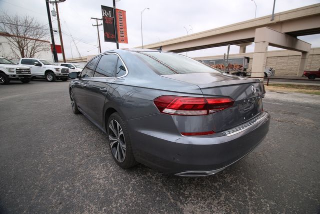 2022 Volkswagen Passat SE | San Antonio, TX | R&L Certified Auto Group 2022 Volkswagen Passat SE | San Antonio, TX | R&L Certified Auto Group