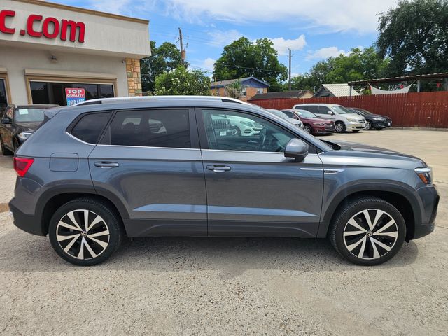 2022 Volkswagen Taos SE | Brownsville TX | English Motors 2022 Volkswagen Taos SE | Brownsville TX | English Motors