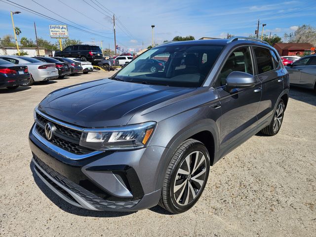 2022 Volkswagen Taos SE | Brownsville TX | English Motors 2022 Volkswagen Taos SE | Brownsville TX | English Motors