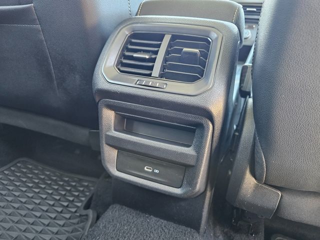 2022 Volkswagen Taos SE | Brownsville TX | English Motors 2022 Volkswagen Taos SE | Brownsville TX | English Motors