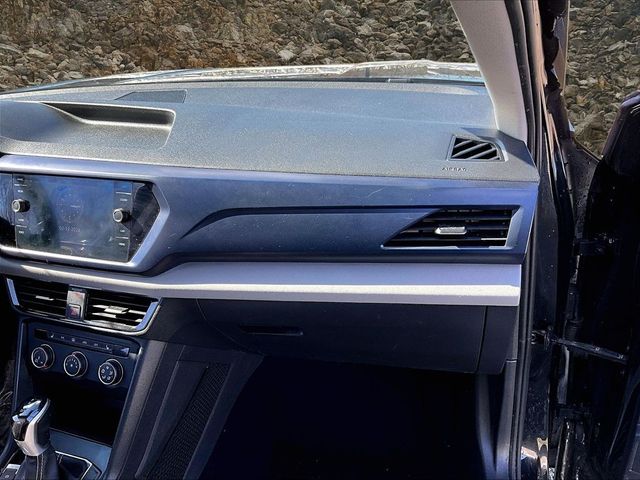 2022 Volkswagen Taos SE 4Motion