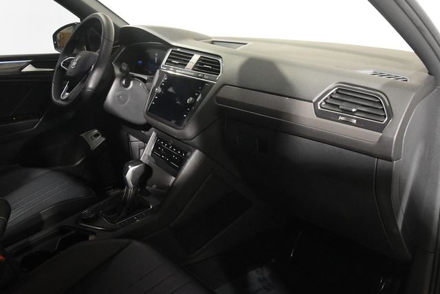 2022 Volkswagen Tiguan SE R-Line Black 4Motion | Branford, CT | Sound Auto Wholesalers 2022 Volkswagen Tiguan SE R-Line Black 4Motion | Branford, CT | Sound Auto Wholesalers