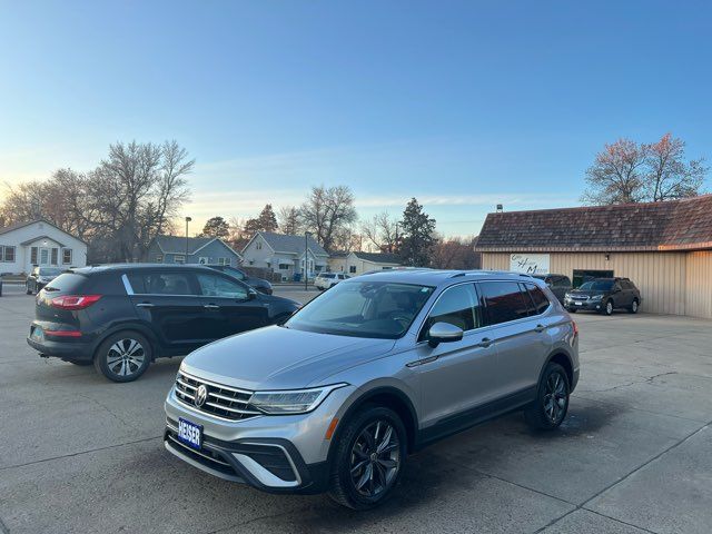 2022 Volkswagen Tiguan SE 4Motion | Dickinson, ND | Heiser Motors 2022 Volkswagen Tiguan SE 4Motion | Dickinson, ND | Heiser Motors